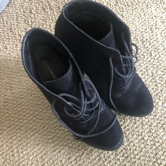 CALL IT SPRING “Borovsky” Suede Booties - Picture 8 of 8